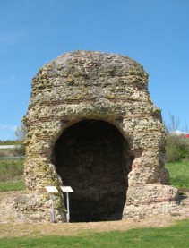 Tour de Grisset, cella d'un temple gallo-romain