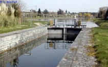 Ecluse de Noyers-sur-Cher (canal de Berry)