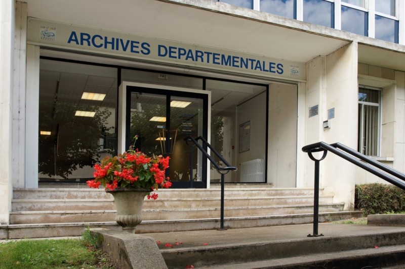 Entrée des Archives départementales - FRAD041_10_NUM_0133_00005