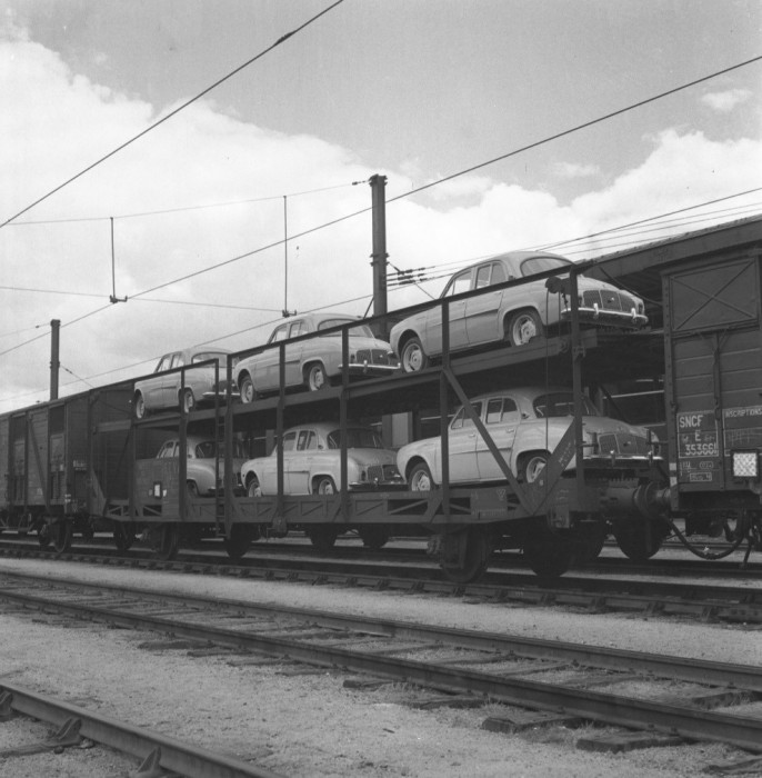 Blois.- Wagon de fret automobile, 1957.- Jean-François Doré.- 171 Fi b 497/28