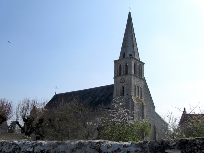 Cour-sur-Loire 1 Eglise Saint-Vincent